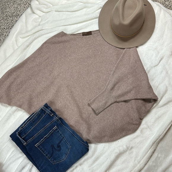 Kerisma Sweaters - Kerisma • Sweater
